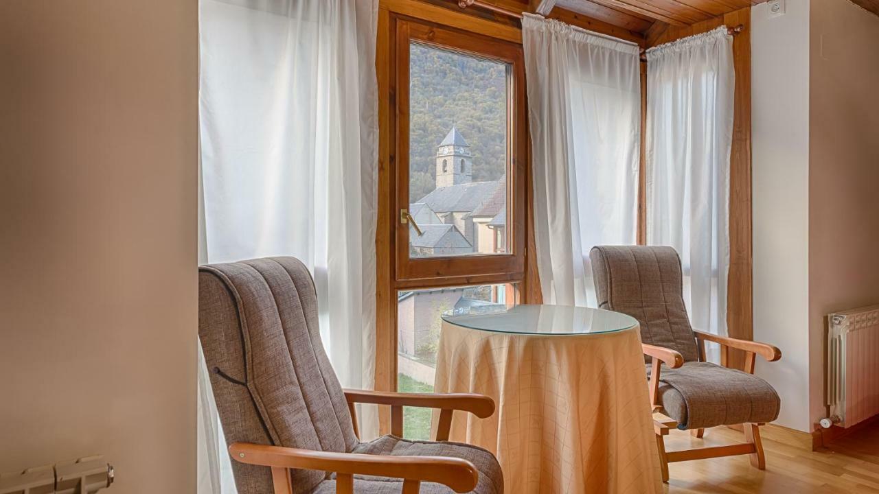 Saplan Real Estate Montlude Apartment Les Bagian luar foto